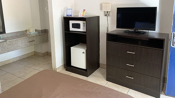 1 Double Bed Smoking Photo 2